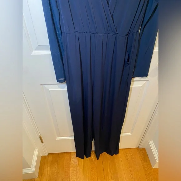 BCBGeneration Deep Blue Mesh Long Sleeve Jumpsuit size M New with Tag - Picture 8 of 9